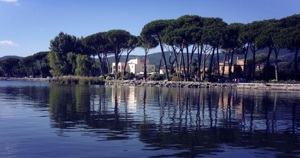 Hotel Holiday Sul Lago Bolsena Exterior photo